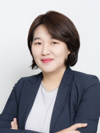 Ju-Young Lee